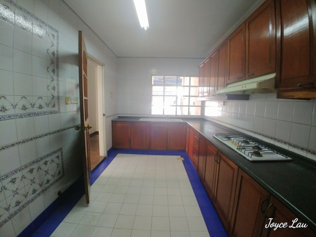 Savoy Park (D21), Terrace #165170822